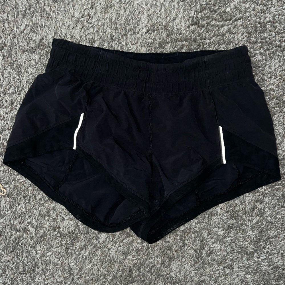 Lululemon Miles Ahead 2.5” shorts